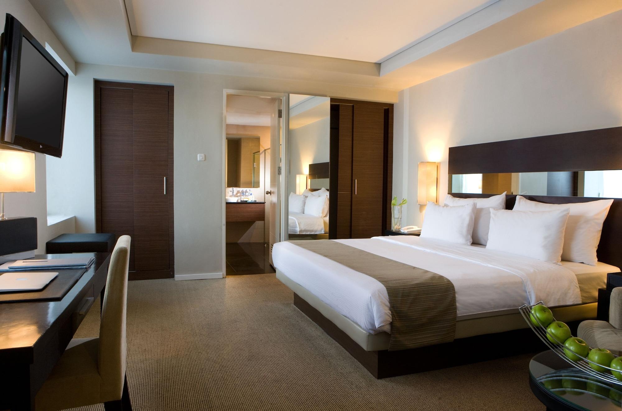 Hotel Santika Makassar Ngoại thất bức ảnh