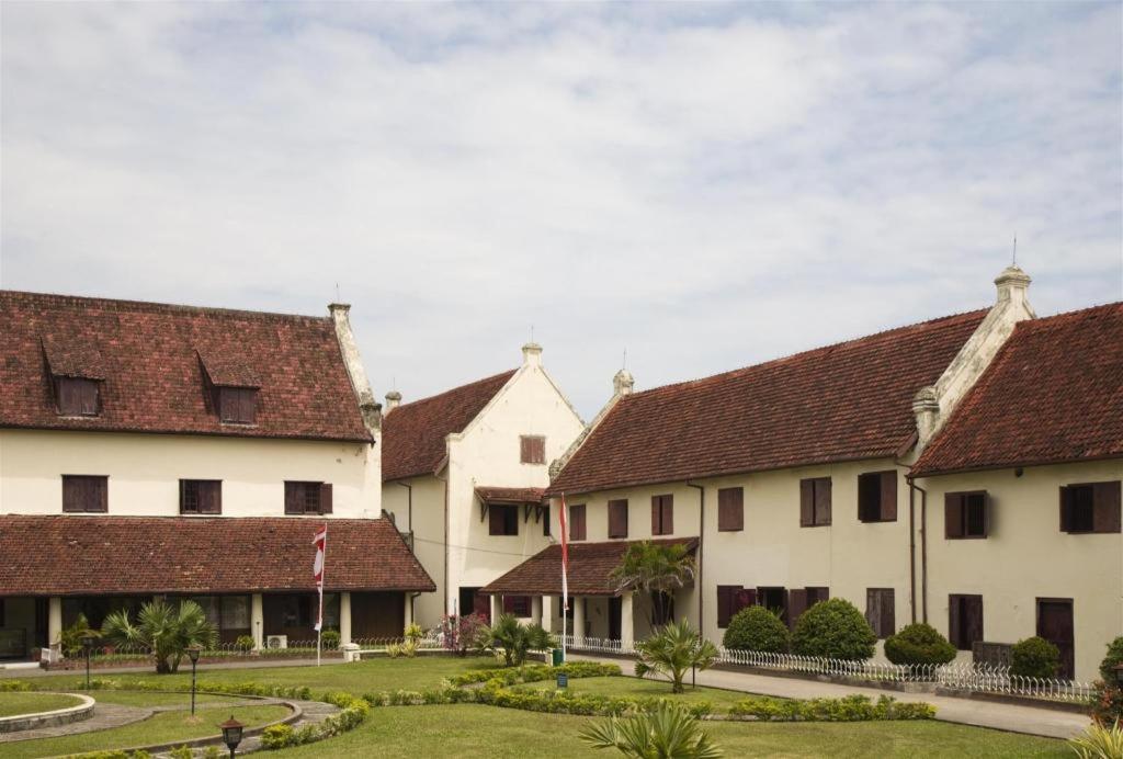 Hotel Santika Makassar Ngoại thất bức ảnh