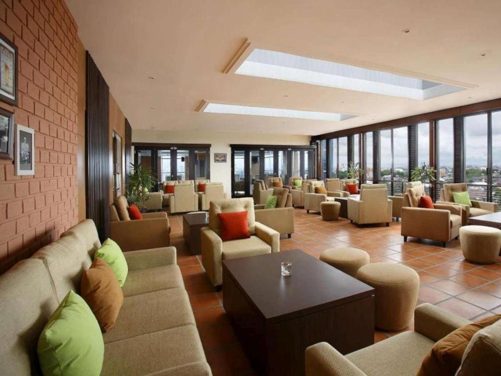 Hotel Santika Makassar Ngoại thất bức ảnh